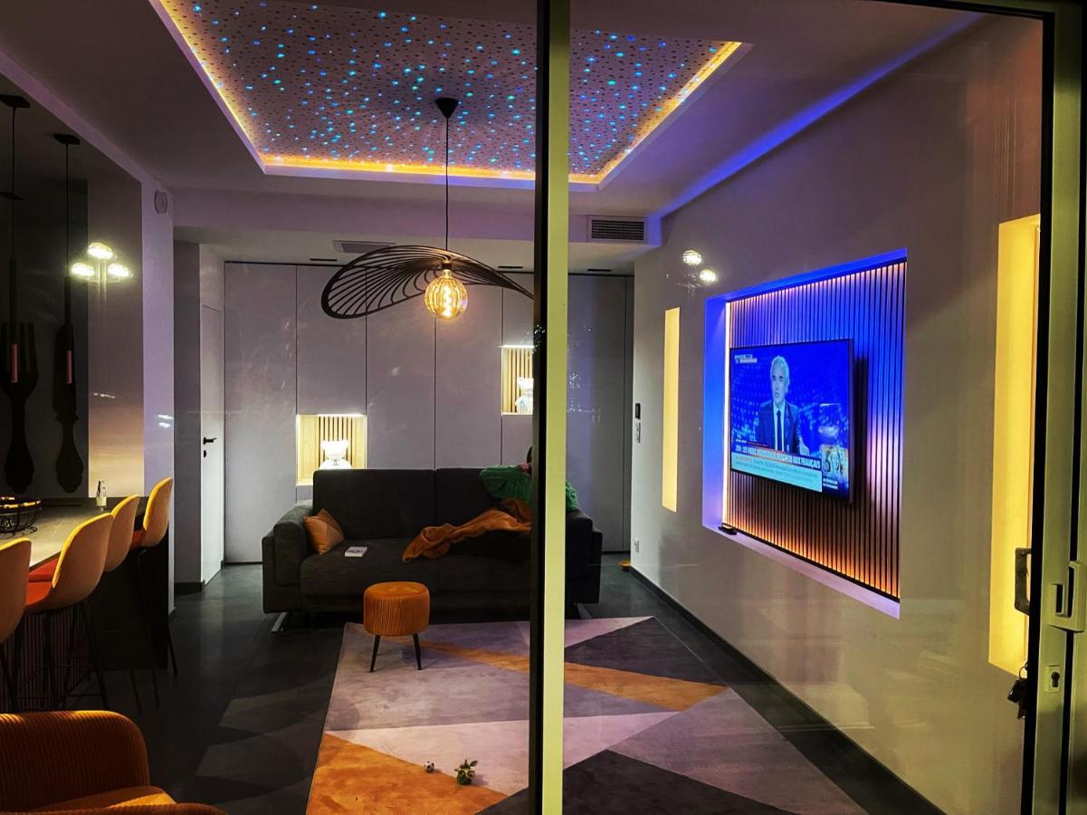 ニースLuxury Garden Jacuzzi Promenadeアパートメント エクステリア 写真